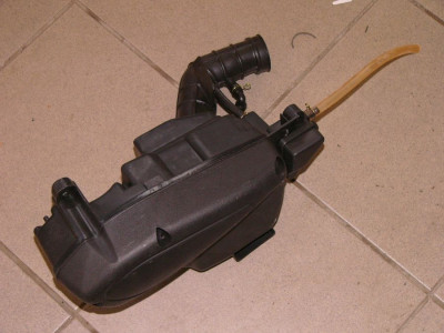 airbox vzduchovy filtr skutr Kingway  a Yamati