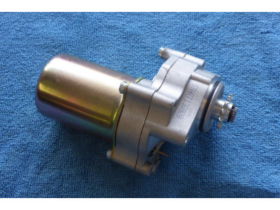 elektricky starter spodni