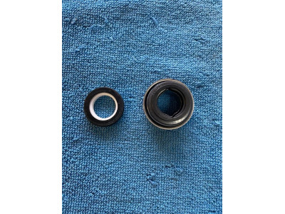 Gufero vodni pumpa uni