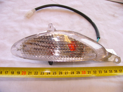 levý přední blinkr skútr Kingway Coliber nebo Jazz - typ 2