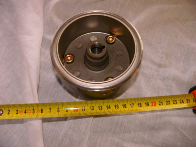 magneto - rotor a volnoběžka -  pro motory 200 - 250 4T