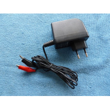 Nabijecka- Udrzovaci zdroj Pro Gelove Baterky