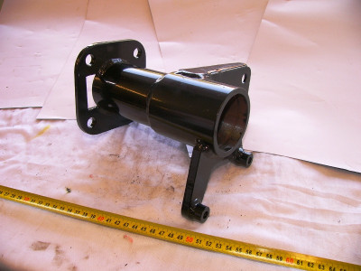 náboj zadní osy - levá strana Pioneer 250