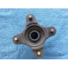 Naboj zadni pro Bashan 200-250 roztec 4x110 disk 10"