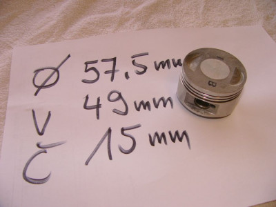 Pist prumer 57,4 vyska 38 cep 15 motor 150cc variator