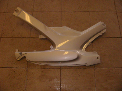 levyý plastový kryt XYST260 Xingyue Sport 300