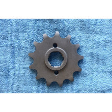 predni kolecko pastorek rozeta pro retez 520 13 zubu