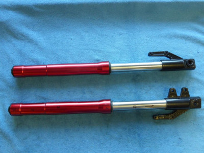 predni vidlice tlumic X8