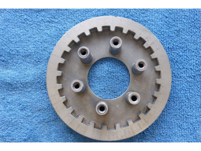 Pritlacny talir spojka lamela plech