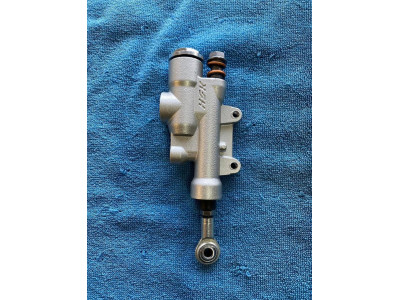 Pumpa cross moto uni zadni