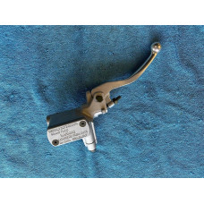 Pumpa prava x-motos uni