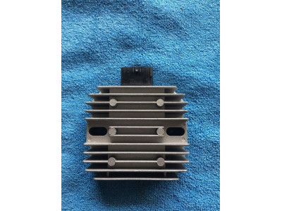 Regulator dobijeni pro ATV moto YAMAHA HISUN EMU