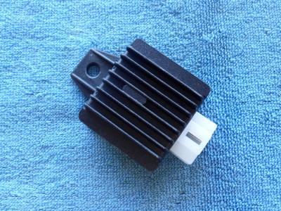 Rele dobijeni scutr atv