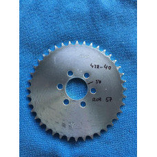 Rozeta retez 428 -40 zubu dira 37mm roztec 57mm