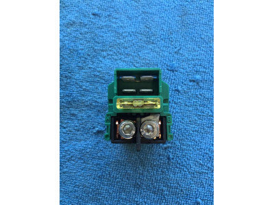 Startovaci civka pojistka 100Ah