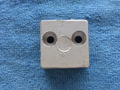 T kus rozdelovac prumer 10 mm 3x dira