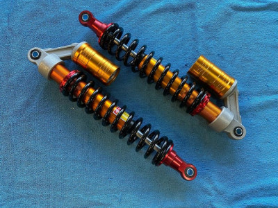 Tlumice uni delka 39cm pruzina  8mm pocket